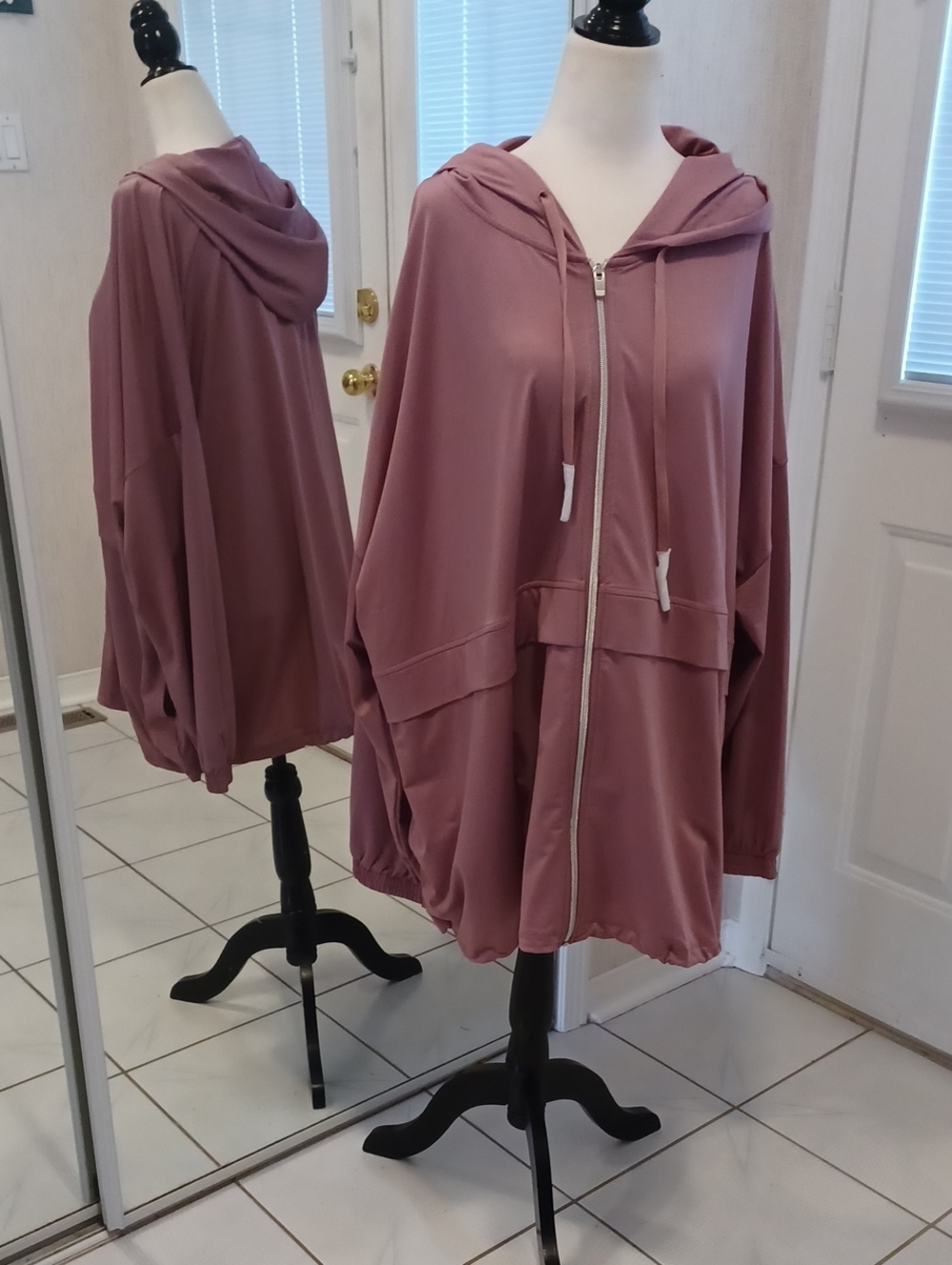 New Dusty Mauve Athletic Hooded Zip-Up - Size 3X